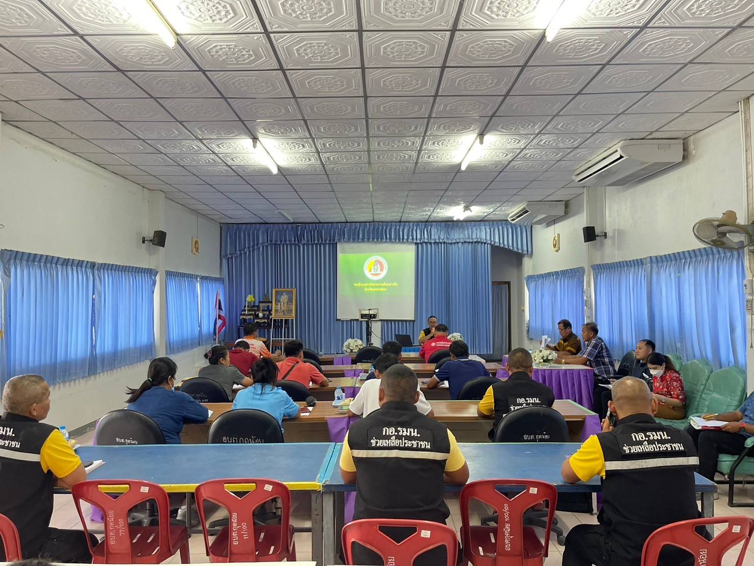 กอ.รมน.จังหวัดนครราชสีมา ลงพื้นที่ตำบลกุดน้อย อบถุงยังชีพแก่ผู้ป่วยติดเตียง จำนวน 3 หมู่บ้าน ได้แก่ หมู่ 1 หมู่7 และ หมู่12